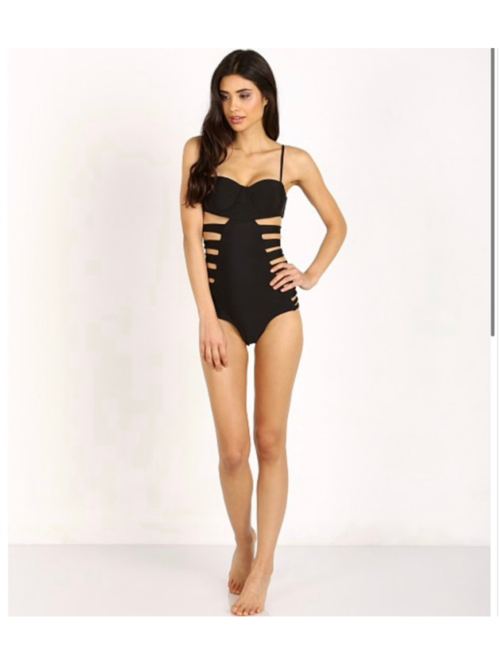 Issa de'mar Rat: $168 San Sebastian One Piece Black size XS
